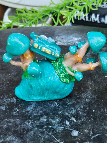 Pearl Turquoise Mushroom Shell