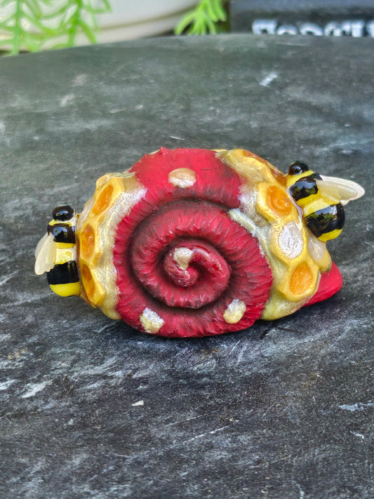 Red Honeycomb Shell